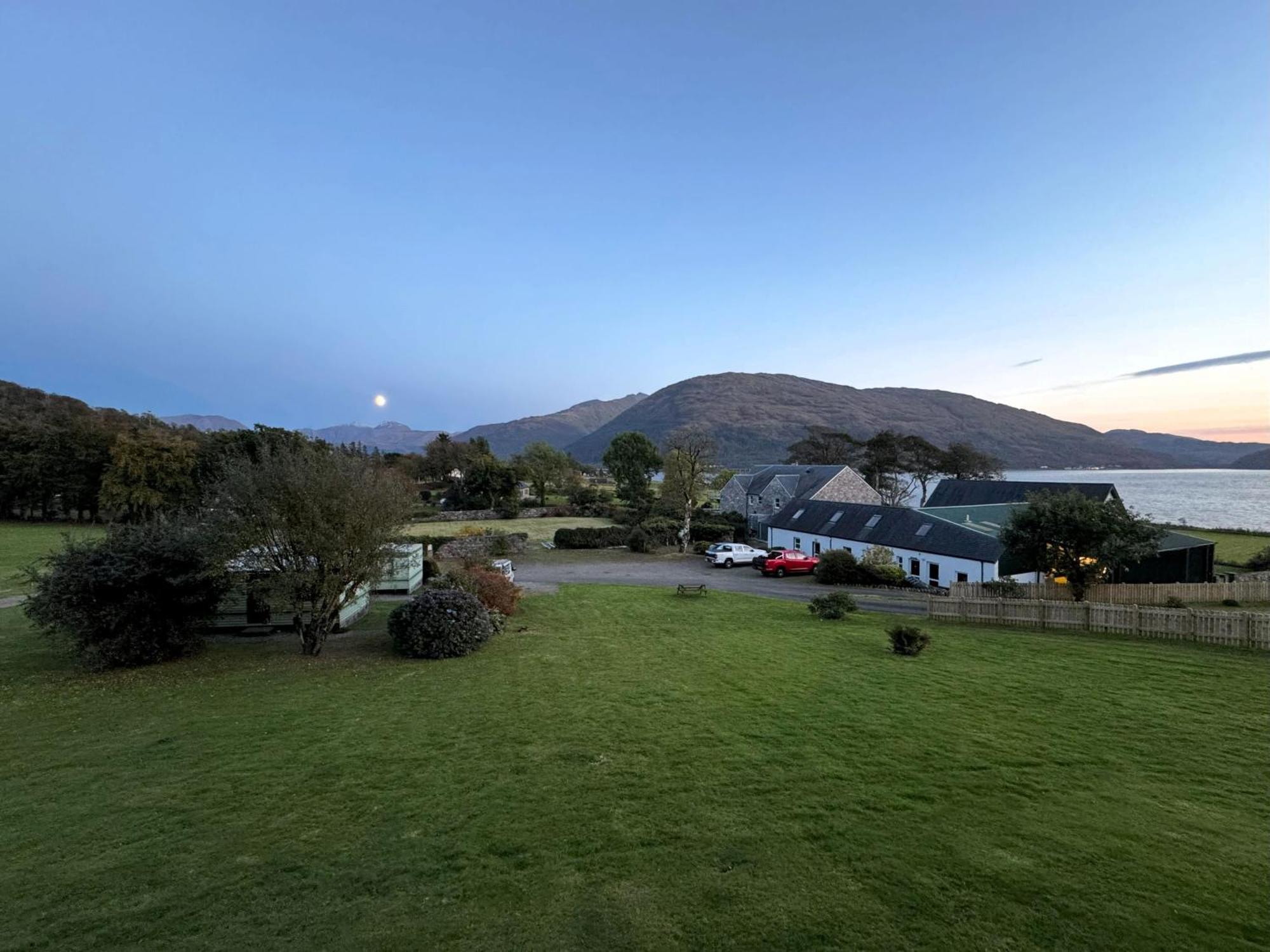 Ash, Birch And Rowan Self Catering Cabins Onich Exterior photo